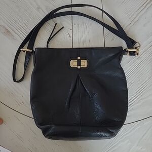 B. Makowsky Black Leather Convertible Crossbody, GUC